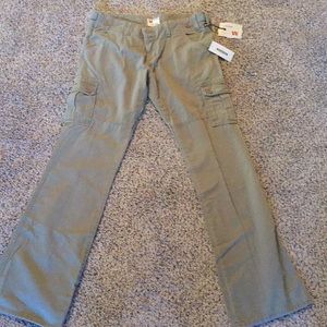 Twill Twenty Two green cargo pants, excellent cond